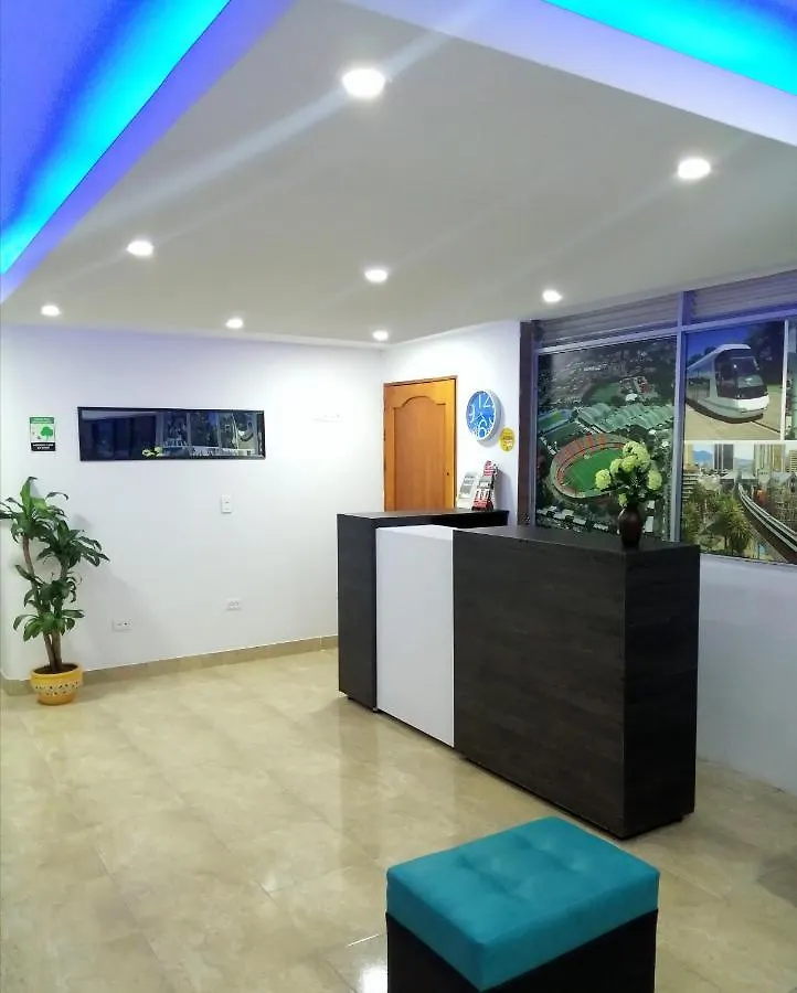 Aqua Lux Hotel Medellin 0*,